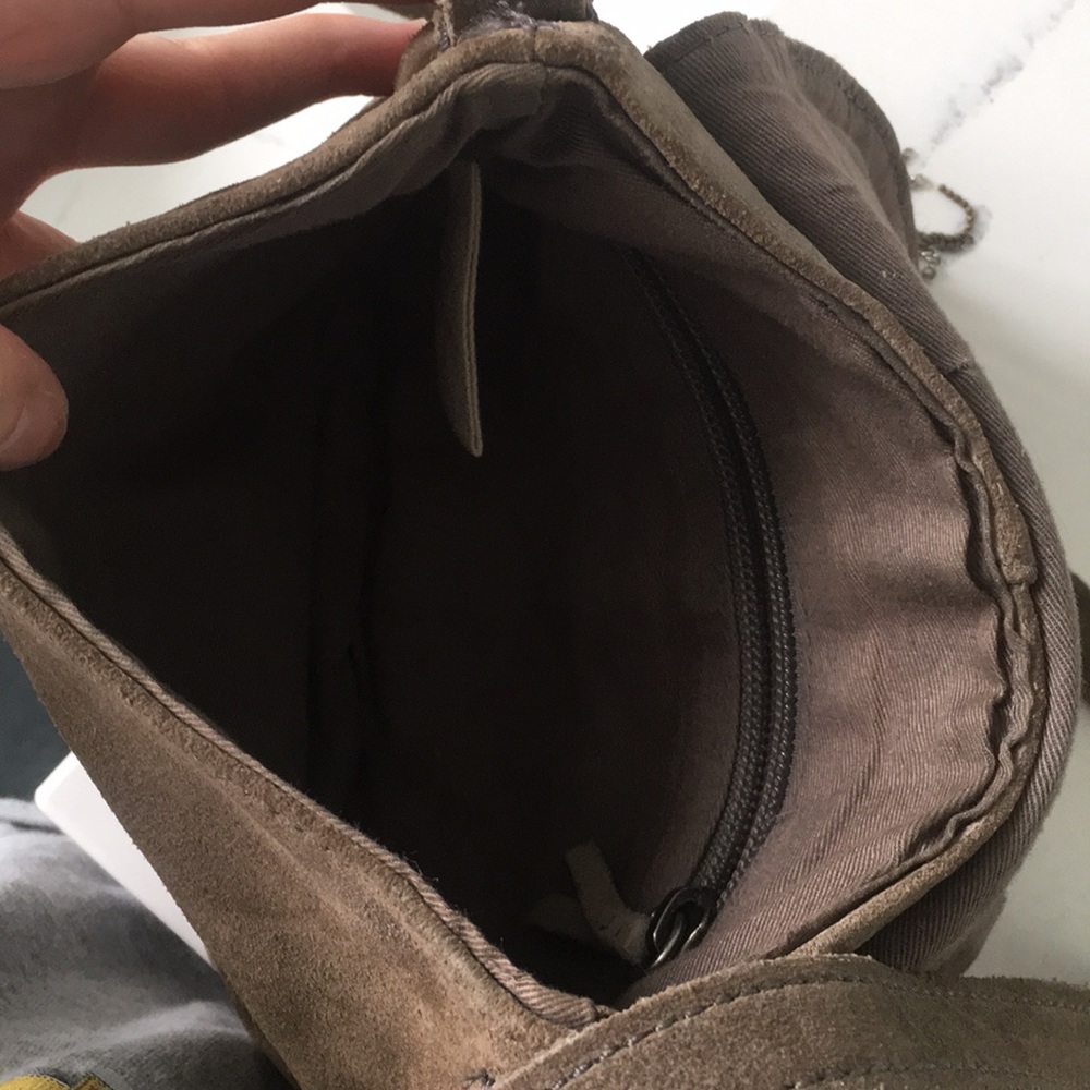 Lucky Brand crossbody purse - Picture 3 of 6